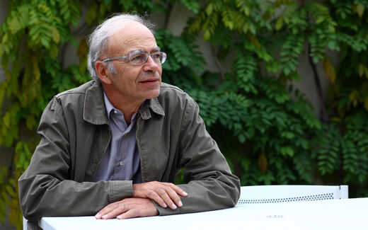 Peter Singer